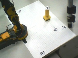 [robot arm grid PIC]