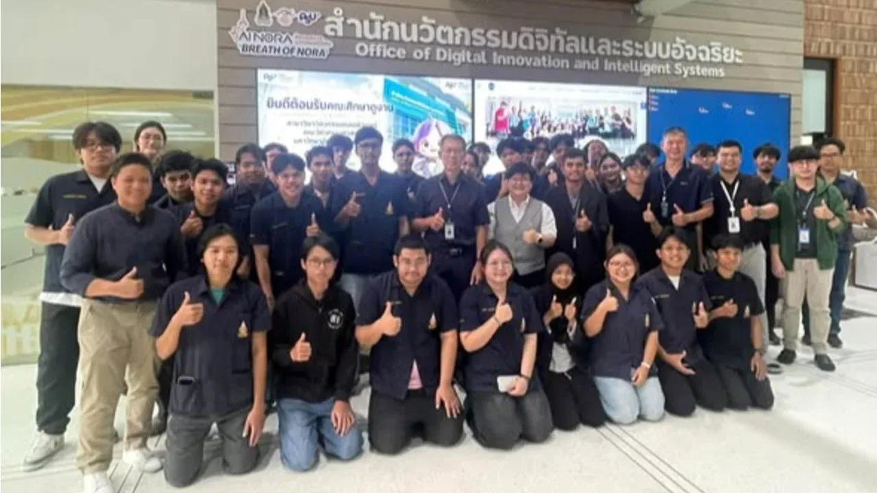 รศ.ดร. แสงสุรีย์ วสุพงศ์อัยยะ จัดทัศนศึกษานำนักศึกษา ในชุดวิชา  CYBERSECURITY OFFICER MODULE  เยี่ยมชมหน่วยงานภายนอกคณะวิศวกรรมศาสตร์ จำนวน 3 แห่ง 